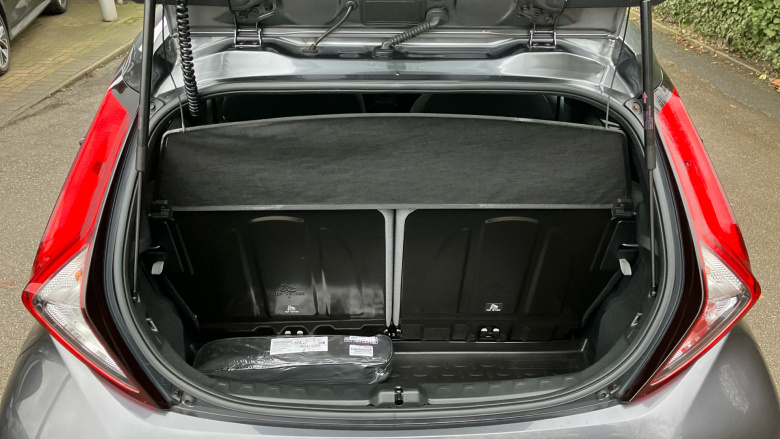 Toyota Aygo 1.0 VVT-i X-Trend TSS 5dr x-shift Petrol Hatchback